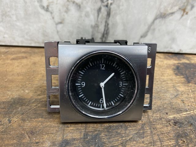 bontott VW PASSAT B7 Óra (Időmérő)