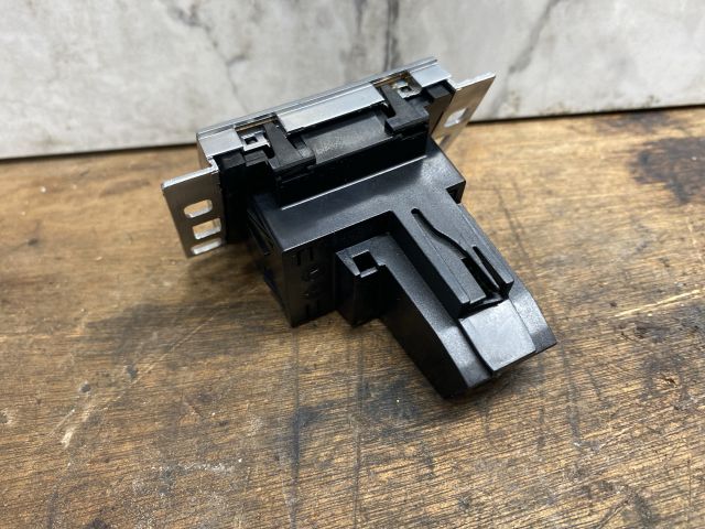 bontott VW PASSAT B7 Óra (Időmérő)