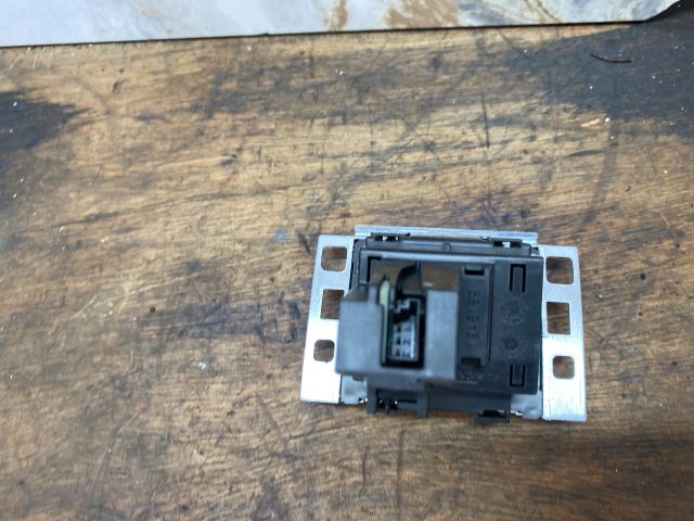 bontott VW PASSAT B7 Óra (Időmérő)