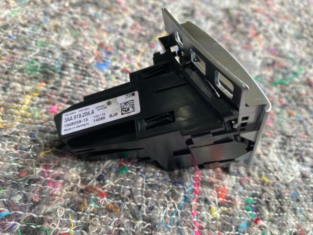 bontott VW PASSAT B7 Óra (Időmérő)