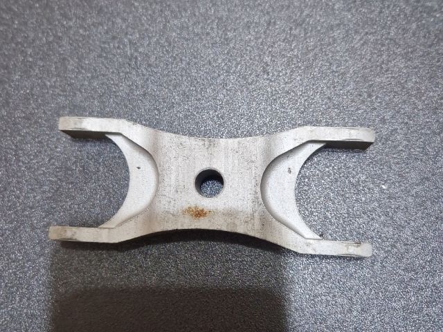 bontott VW PASSAT B7 Porlasztó Lefogató