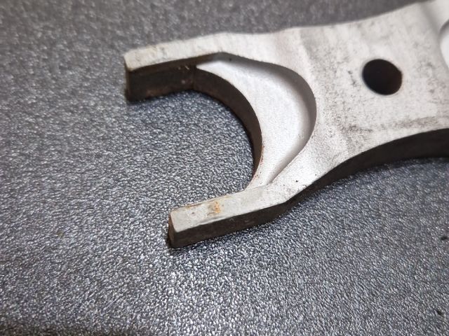 bontott VW PASSAT B7 Porlasztó Lefogató