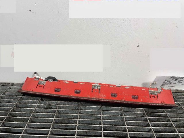 bontott VW PASSAT B7 Pótféklámpa