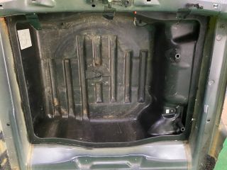 bontott VW PASSAT B7 Pótkerék Tartó Fenéklemez