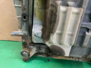 bontott VW PASSAT B7 Pótkerék Tartó Fenéklemez