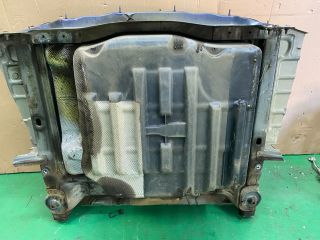 bontott VW PASSAT B7 Pótkerék Tartó Fenéklemez