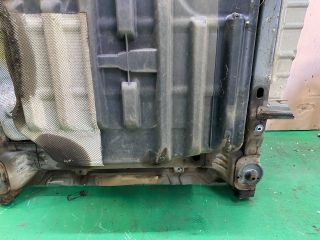 bontott VW PASSAT B7 Pótkerék Tartó Fenéklemez