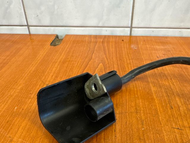 bontott VW PASSAT B7 Pozitív Kábel