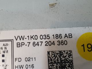 bontott VW PASSAT B7 Rádió / CD