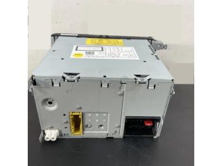 bontott VW PASSAT B7 Rádió / CD