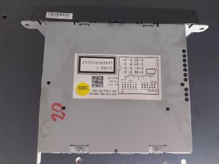 bontott VW PASSAT B7 Rádió / CD