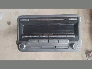 bontott VW PASSAT B7 Rádió / CD