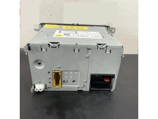 bontott VW PASSAT B7 Rádió / CD