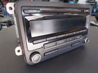 bontott VW PASSAT B7 Rádió / CD