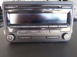 bontott VW PASSAT B7 Rádió / CD