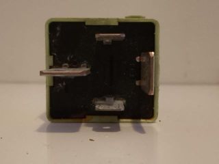 bontott VW PASSAT B7 Relé