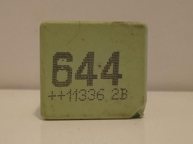 bontott VW PASSAT B7 Relé