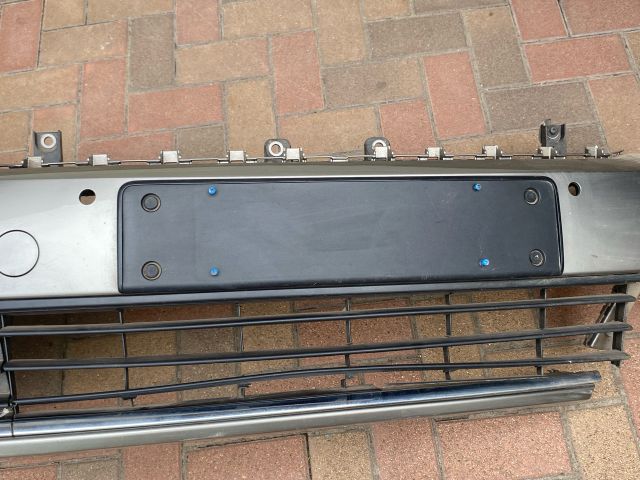 bontott VW PASSAT B7 Rendszámtábla Tartó