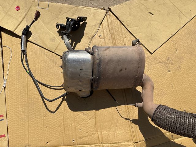 bontott VW PASSAT B7 Részecskeszűrő