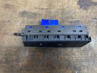 bontott VW PASSAT B7 Start / Stop Indító Gomb