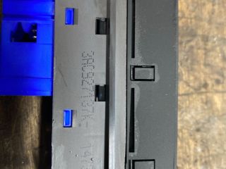 bontott VW PASSAT B7 Start / Stop Indító Gomb