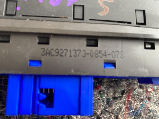 bontott VW PASSAT B7 Start / Stop Indító Gomb