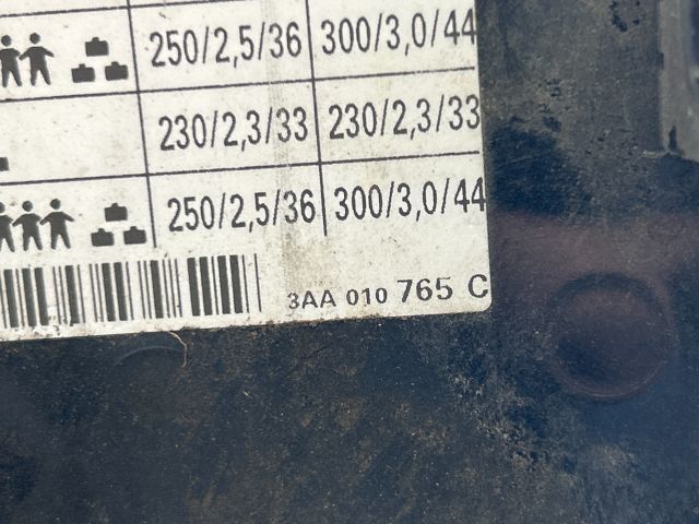 bontott VW PASSAT B7 Tankajtó