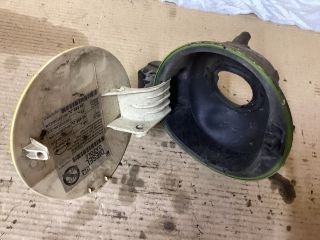 bontott VW PASSAT B7 Tankajtó