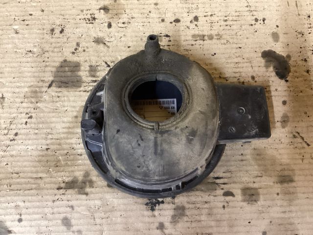 bontott VW PASSAT B7 Tankajtó