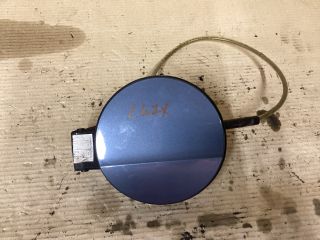 bontott VW PASSAT B7 Tankajtó