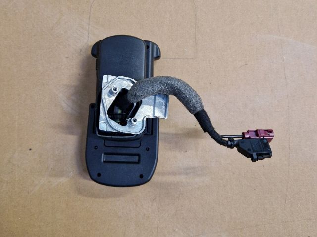 bontott VW PASSAT B7 Telefon Elektronika