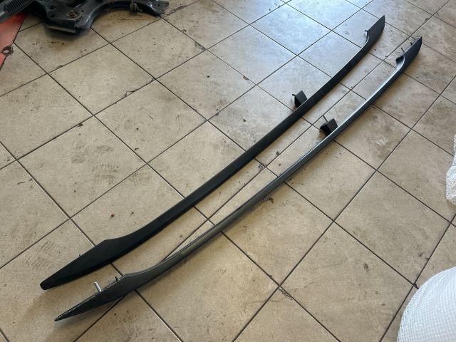 bontott VW PASSAT B7 Tetősín Pár