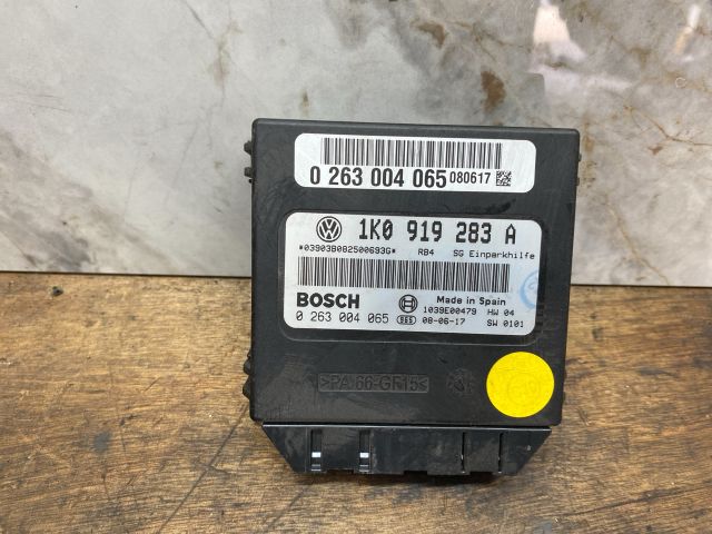 bontott VW PASSAT B7 Tolatóradar Elektronika