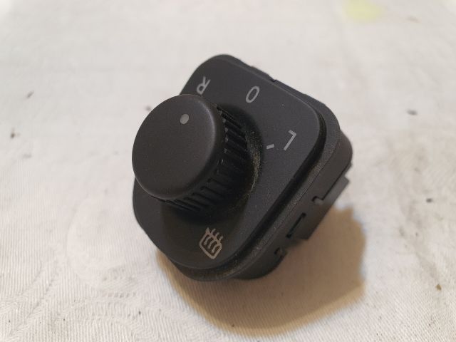 bontott VW PASSAT B7 Tükör Kapcsoló