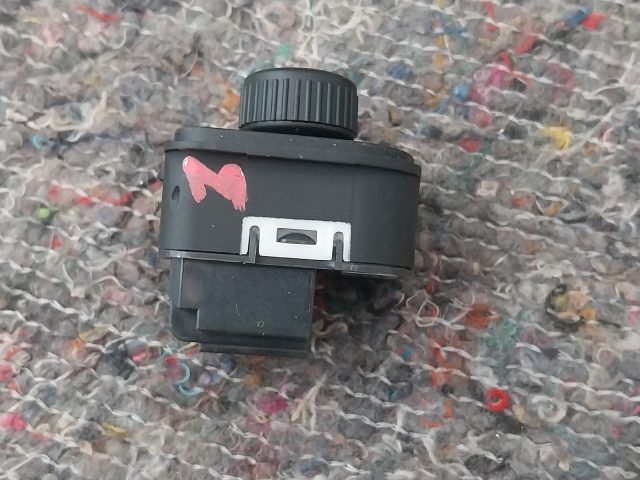 bontott VW PASSAT B7 Tükör Kapcsoló