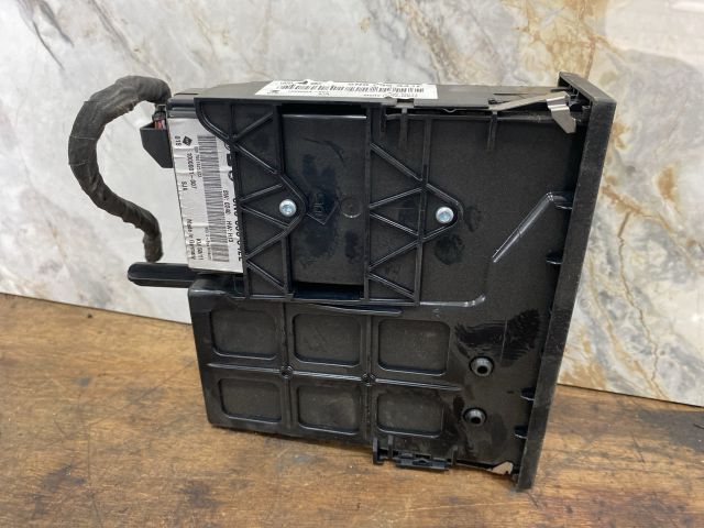 bontott VW PASSAT B7 USB Aljzat