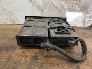 bontott VW PASSAT B7 USB Aljzat