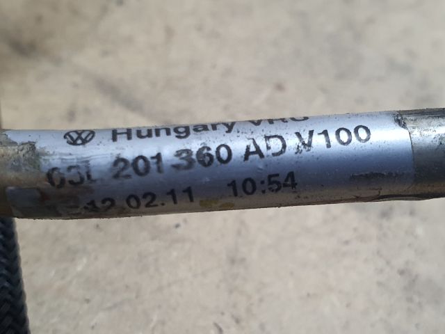 bontott VW PASSAT B7 Üzemanyagcső