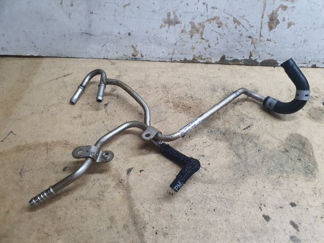 bontott VW PASSAT B7 Üzemanyagcső