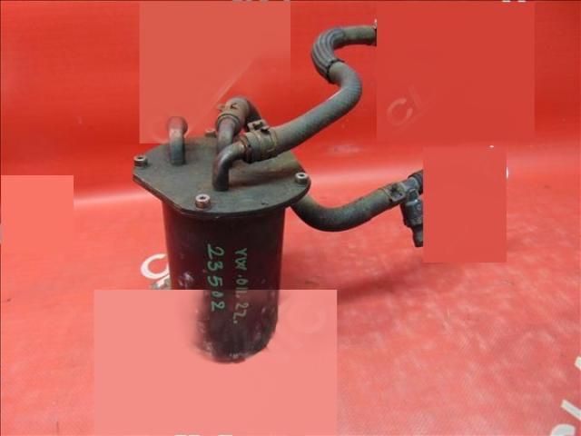 bontott VW PASSAT B7 Üzemanyagszűrő Ház