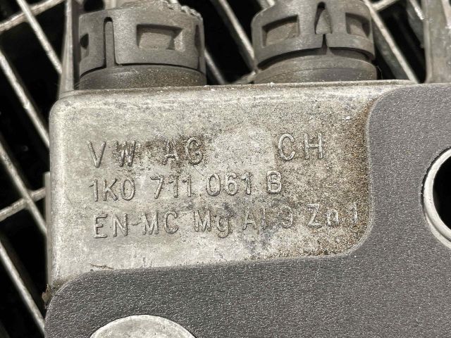 bontott VW PASSAT B7 Váltógomb