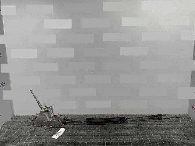 bontott VW PASSAT B7 Váltógomb