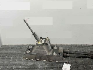 bontott VW PASSAT B7 Váltógomb