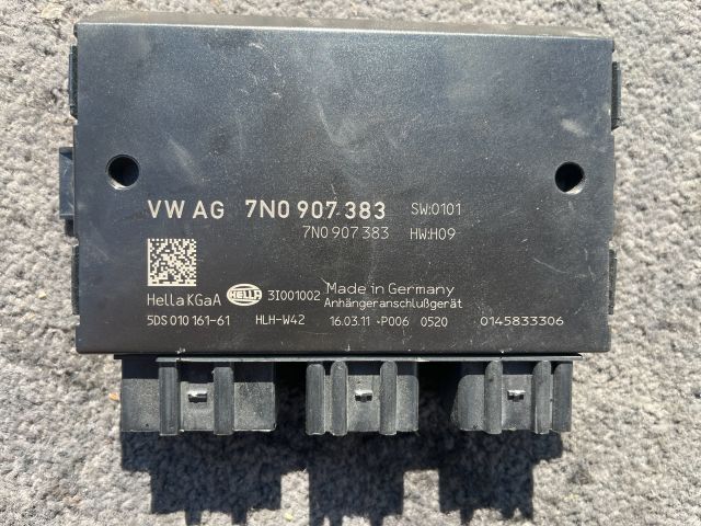 bontott VW PASSAT B7 Vonóhorog Elektronika