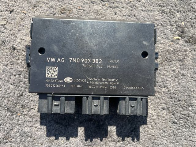 bontott VW PASSAT B7 Vonóhorog Elektronika