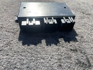 bontott VW PASSAT B7 Vonóhorog Elektronika