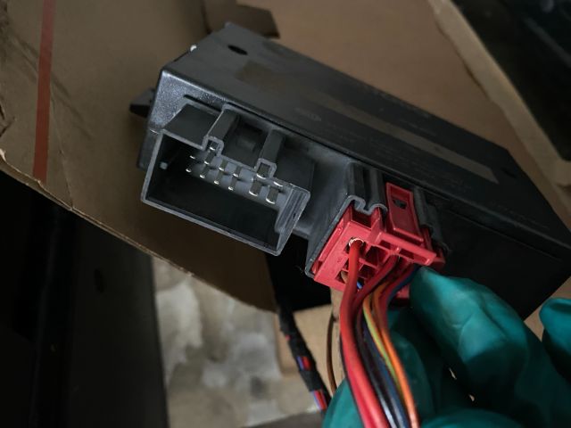 bontott VW PASSAT B7 Vonóhorog