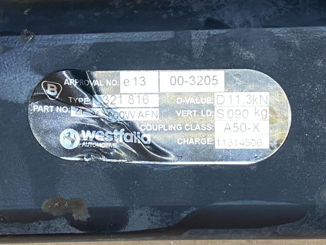 bontott VW PASSAT B7 Vonóhorog