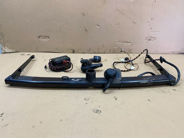 bontott VW PASSAT B7 Vonóhorog