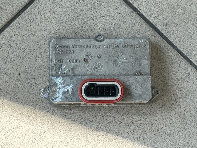 bontott VW PASSAT B7 Xenon Trafó